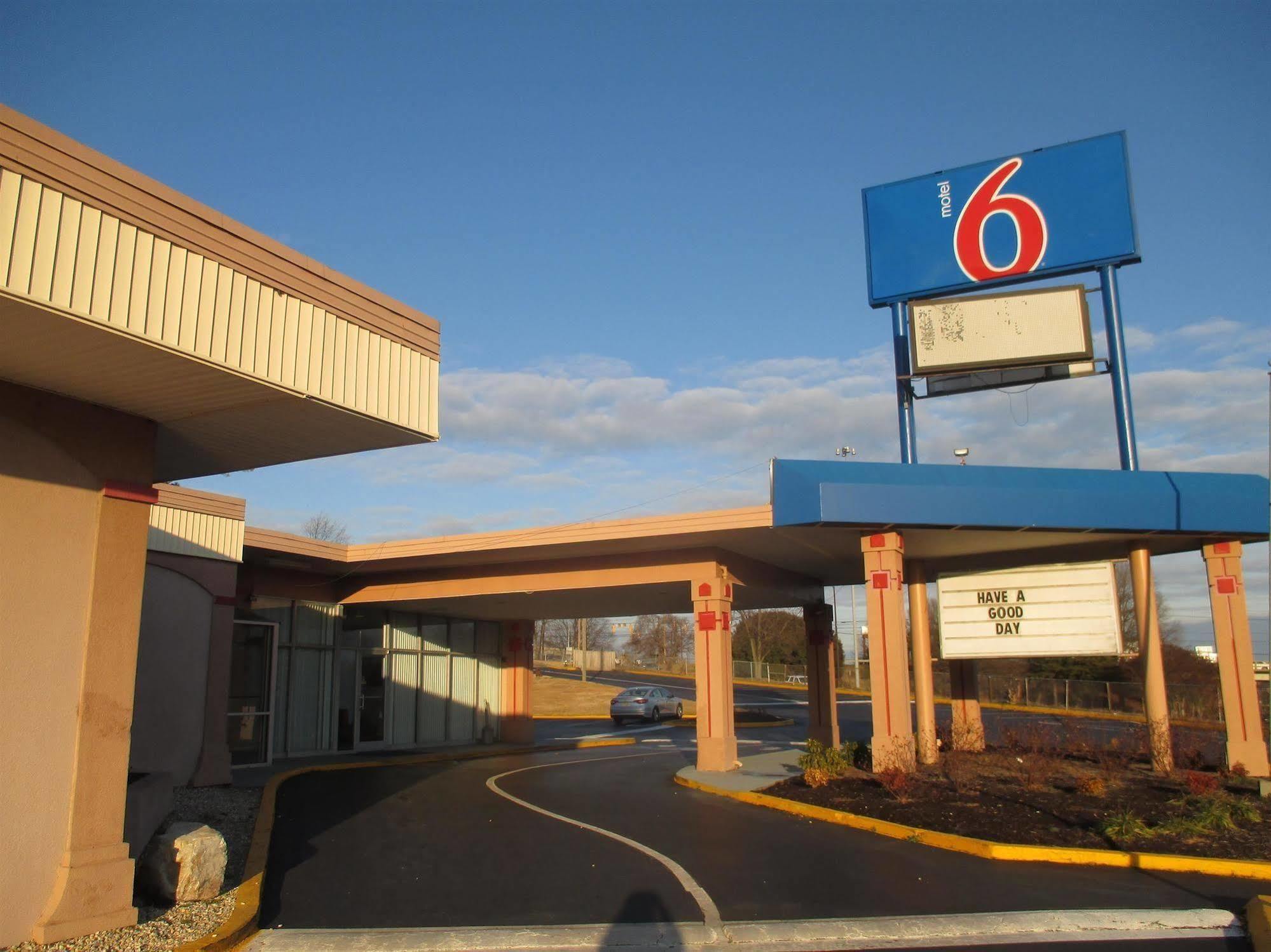 Motel 6-Greensboro, Nc Екстер'єр фото