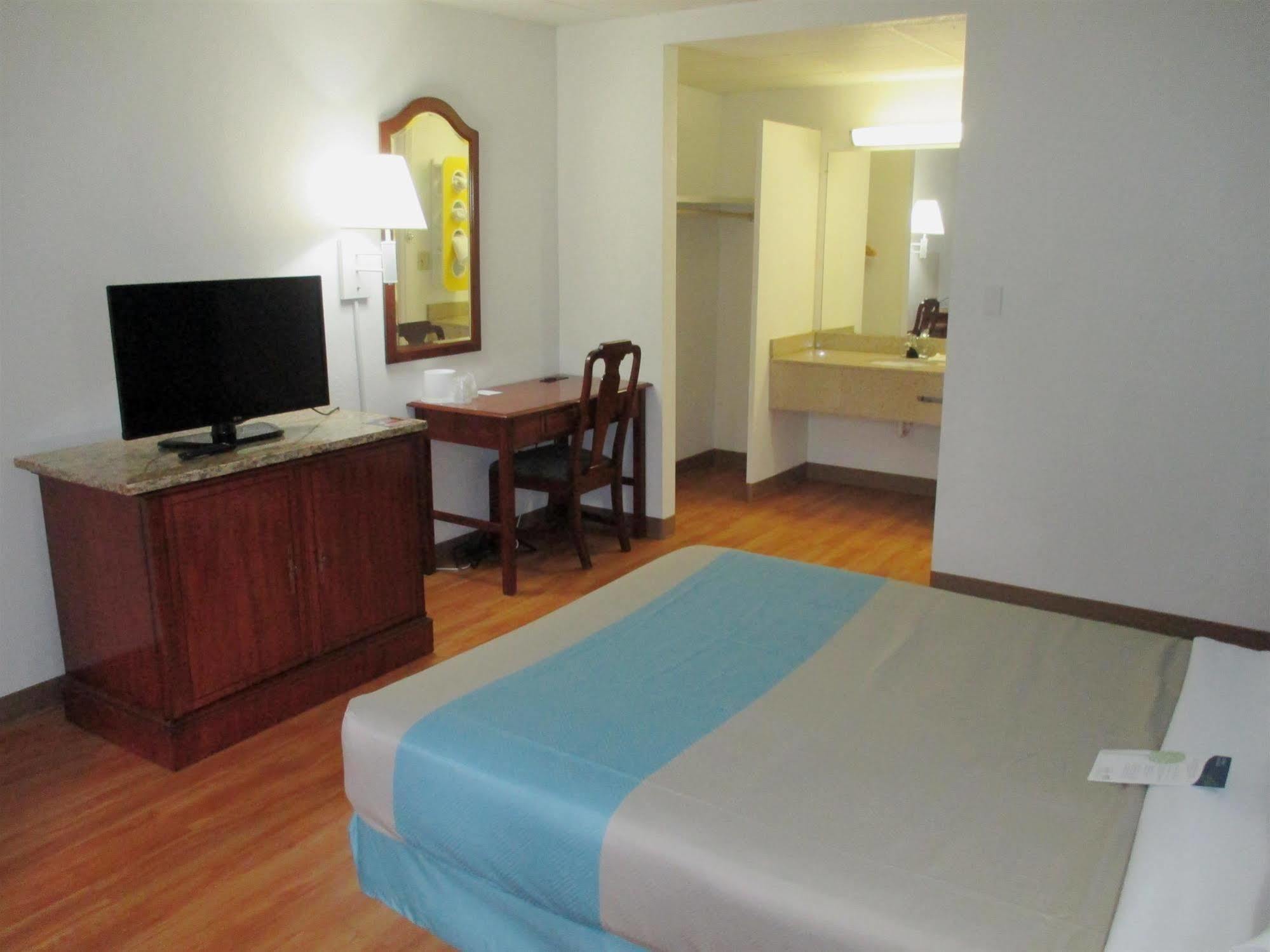 Motel 6-Greensboro, Nc Екстер'єр фото